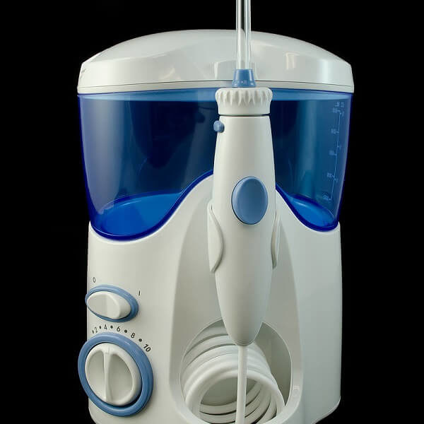 oral irrigators v flossing Archives Family Implant & Reconstructive